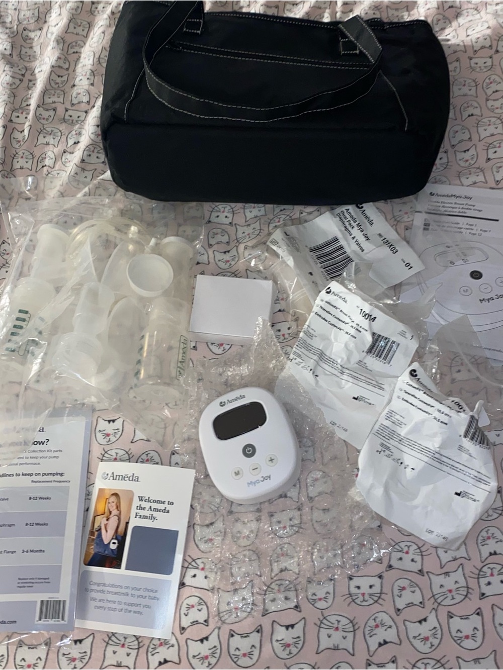 Ameda mya joy breast pump and additional 30.5 inches parts New